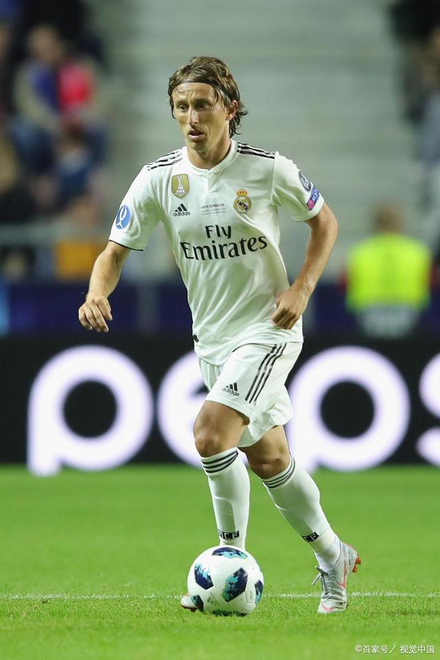 澳洲网球公开赛｜10连胜德米纳尔 辛纳半决赛斗谢尔顿