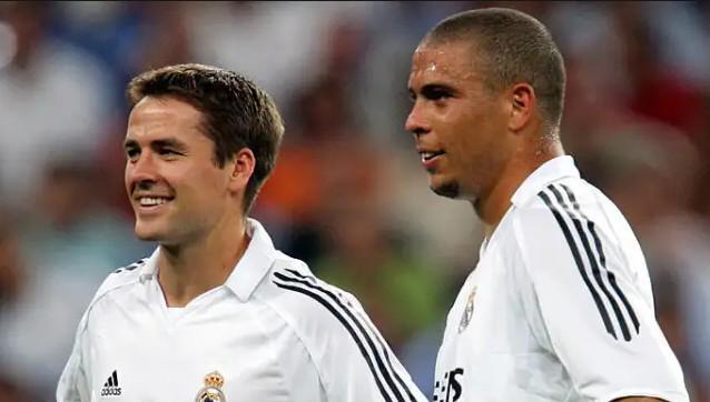 阿尔瓦罗惊 阿尔瓦罗惊