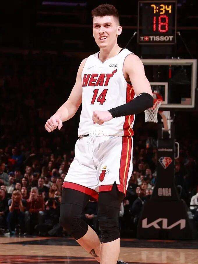 不仅为球队 不仅为球队