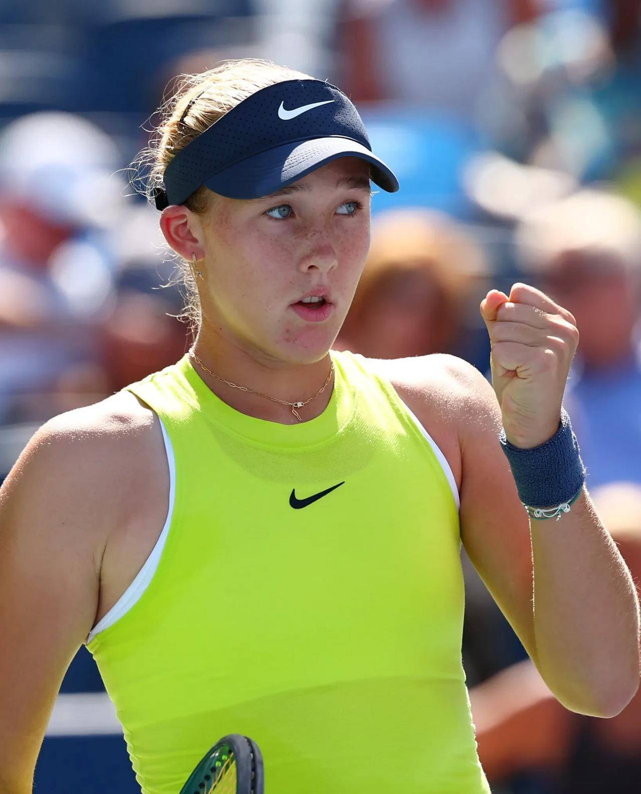 跌宕起伏的 跌宕起伏的