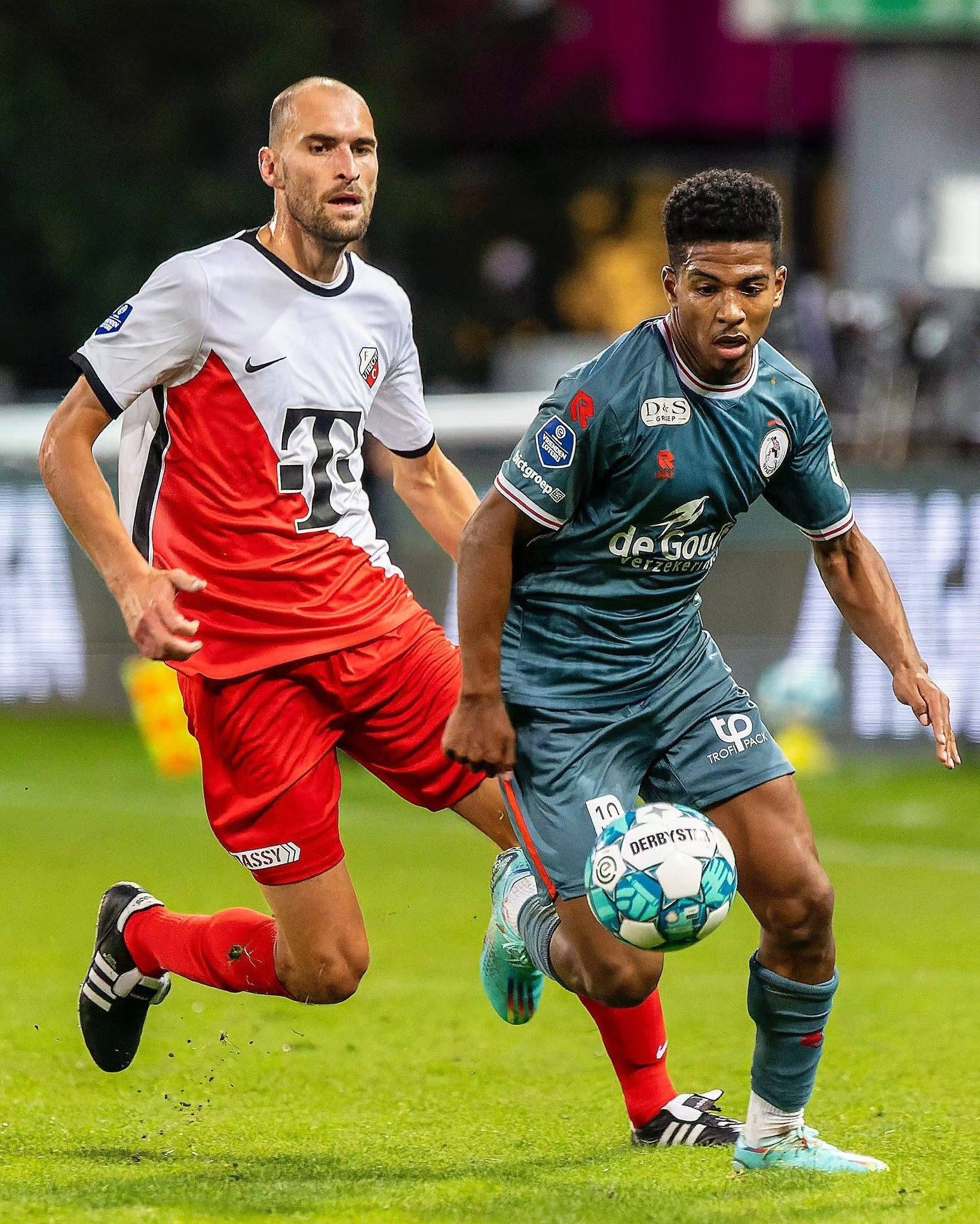 们的三分投 们的三分投